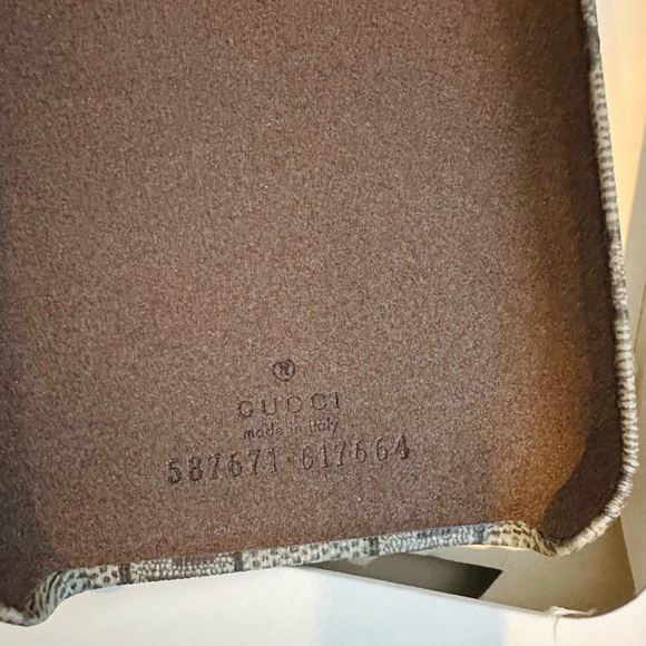 Gucci GG Supreme Ophidia Pro Max iPhone X/XS Case 587671-617664 - Picture 4 of 8
